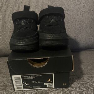 Jordan Spizike Low Kids Sneakers - Black
